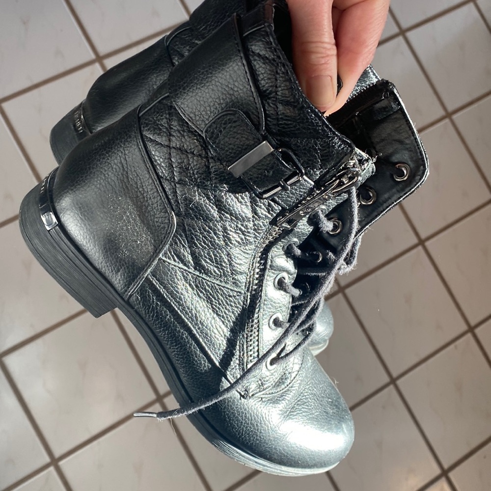 Marc Fisher leather lace up boots